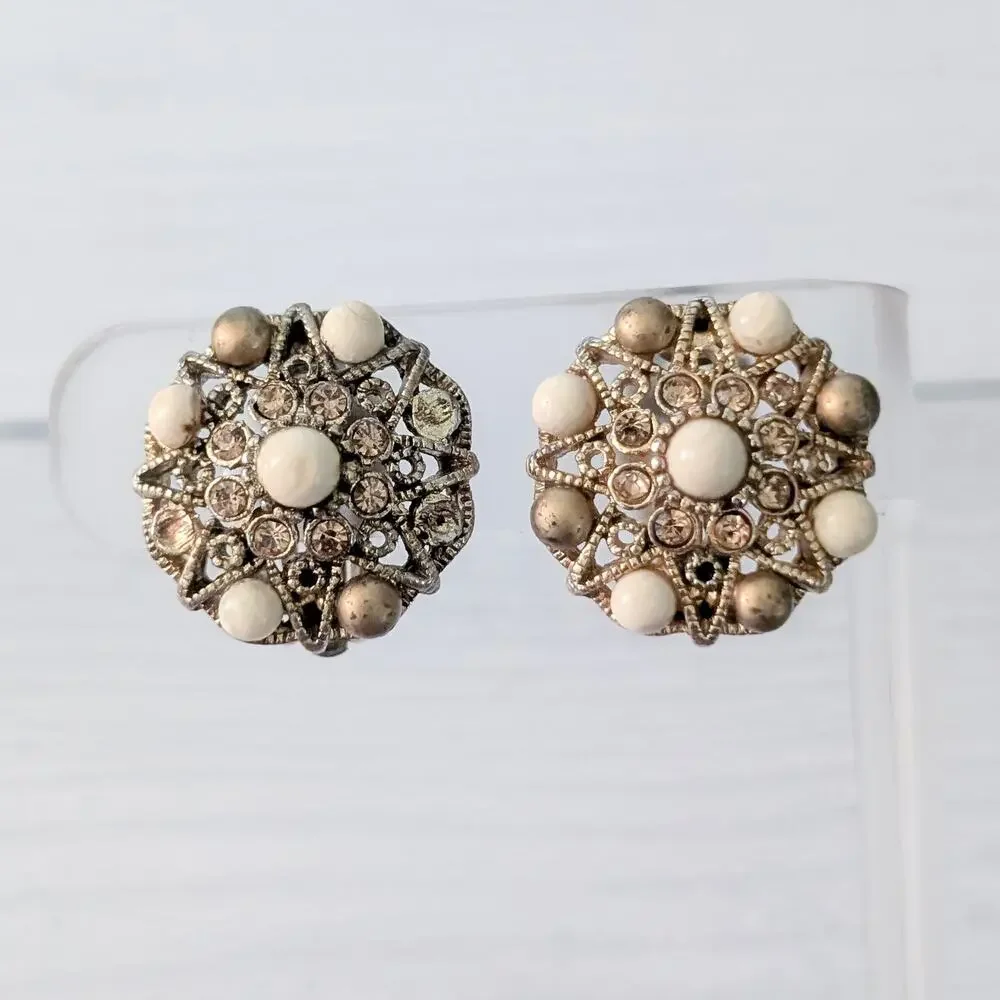 Vintage Clip On Earrings 7/8
